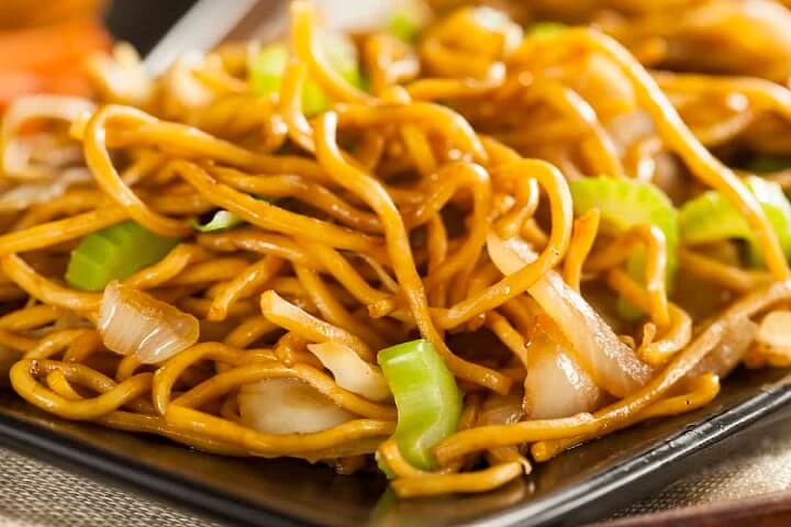 Can You Freeze Chow Mein?